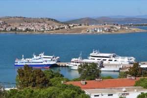 Yunan adasında turistler mahsur kaldı