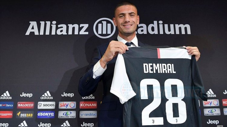 Juventus, kadrosuna kattığı Merih Demiral'ı basına tanıttı