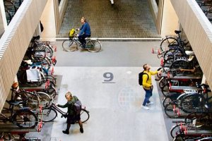 12 bin 500 kapasiteli dünyanın en büyük bisiklet parkı Hollanda’da