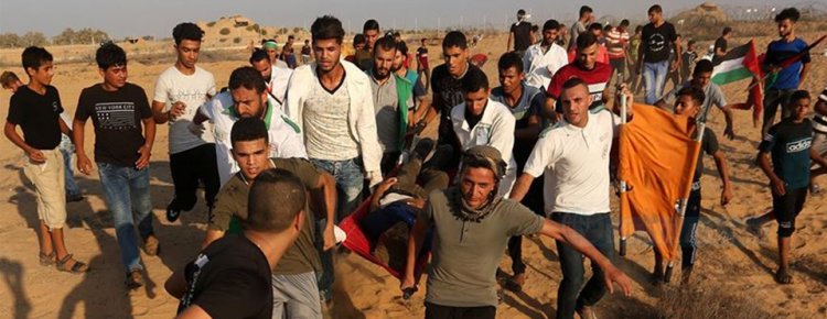 İsrail askerleri Gazze sınırında 54 kişiyi yaraladı