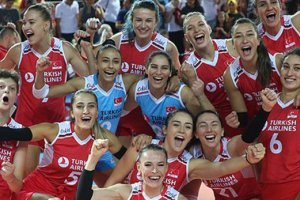 A Milli Kadın Voleybol Takımı çeyrek finale yükseldi