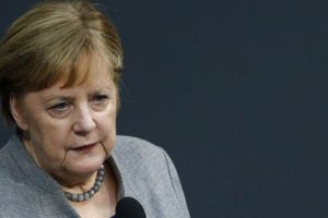 Merkel'den ABD’nin boru hattı yaptırımlarına misilleme yapılmayacak sinyali