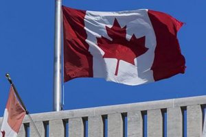 Kanada'da Müslümanlar dini sembol yasağını Yüksek Mahkemeye taşıyacak