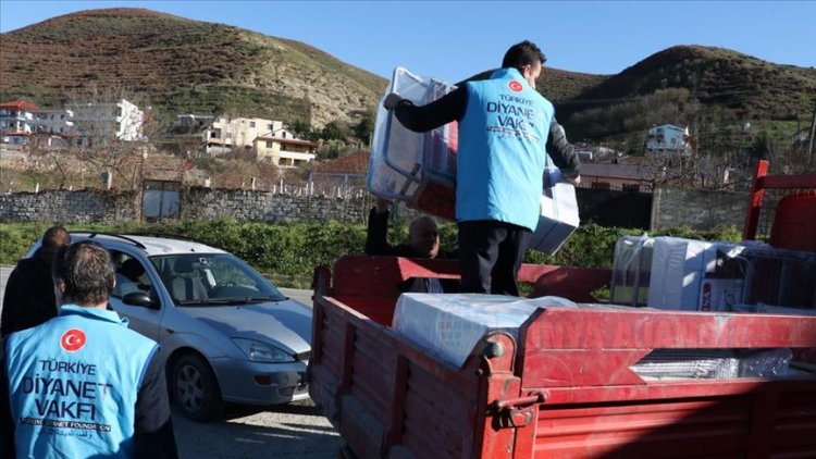  Türkiye, Arnavutluk'taki depremzedelere yardıma devam ediyor