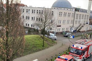 Almanya'nın Bremen kentindeki Fatih Camisi'ne şüpheli toz içerikli zarf gönderildi