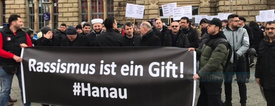 Krefeld’de nefret ve ırkçılığa karşı birlik mesajı verildi