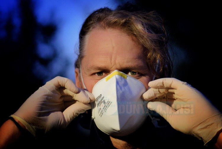Almanya’ya gelen Türk otobüsünde 21 bin sağlık maskesi yakalandı