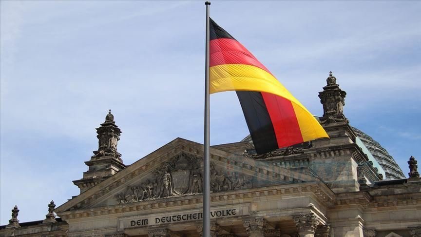 Almanya, Suudi Arabistan'a silah ihracatını durdurma kararını 9 ay uzattı