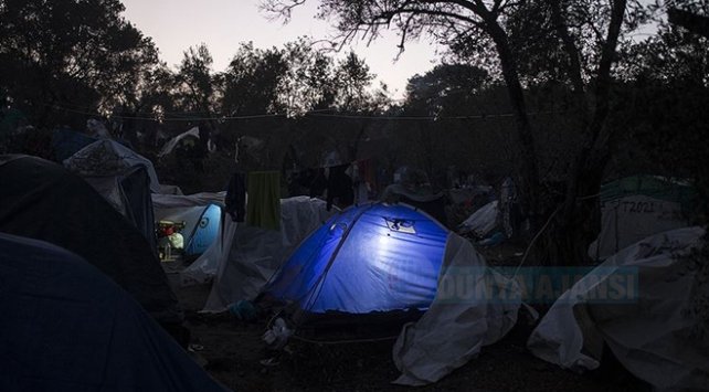 Atina’da sığınmacı kamplarında koronavirüs vakası tespit edildi