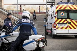 Fransa'daki 18 Türk tır şoförü Türkiye'ye gönderildi