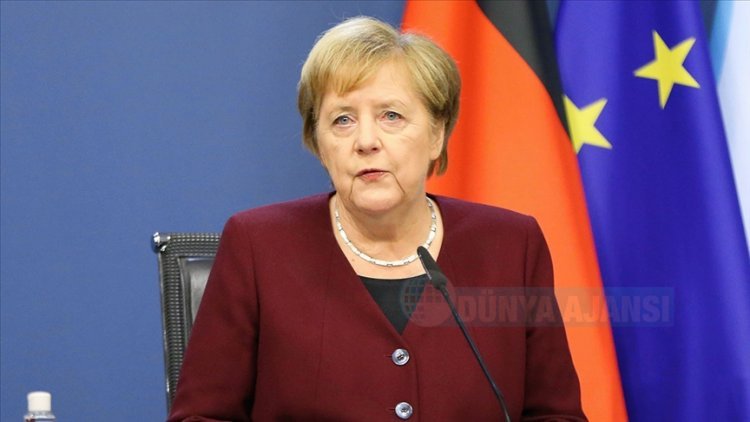 Merkel: AB-Türkiye ilişkilerinde istenen ilerleme olmadı