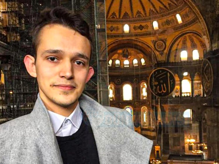 Genç ilahiyatçı Mustafa Molla Salih hayatını kaybetti