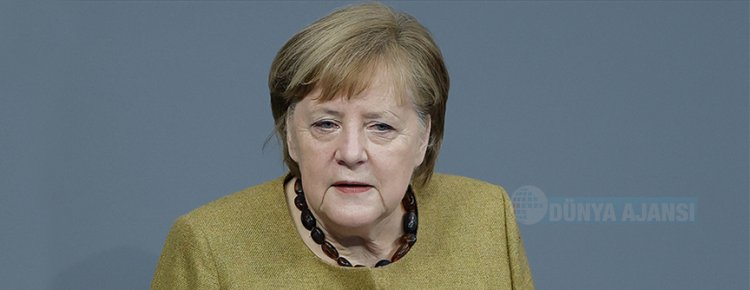 Merkel, ayrımcılık ve ırkçılığa karşı mücadelede yapılması gereken çok şey var