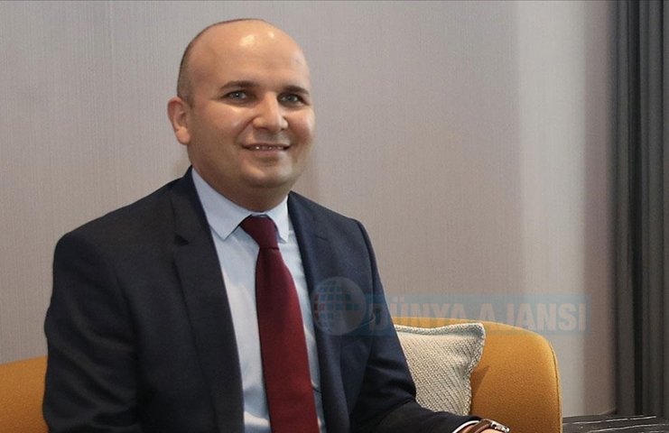 Türk asıllı İlhan Küçük Avrupalı liberallerin yeni başkanı oldu
