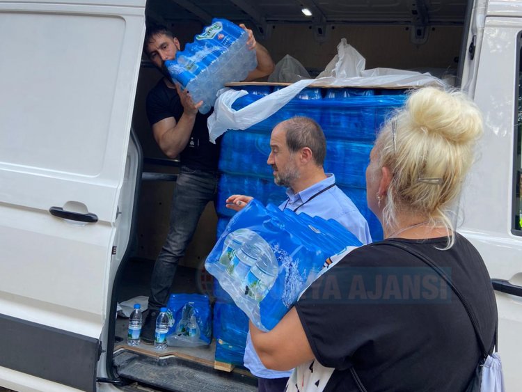 DİTİB'den sel mağdurlarına yardım eli 