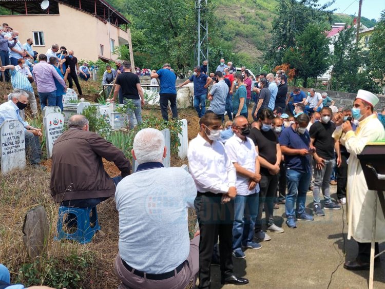 DİTİB Eyalet Birliği Başkanı Şenol İşçi memleketi Trabzon'da toprağa verildi