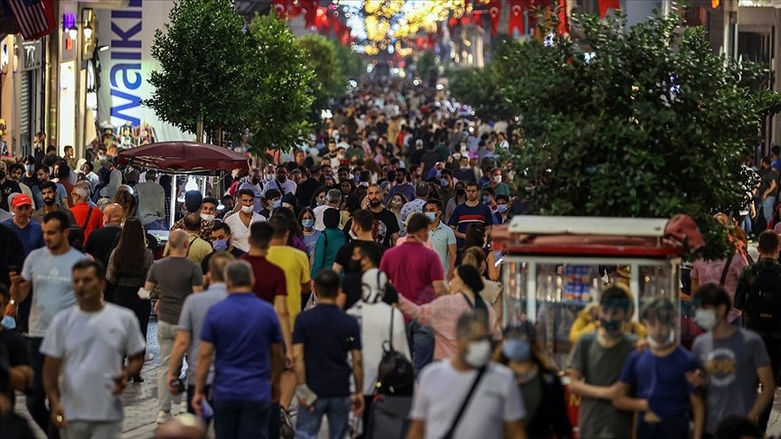 Türkiye'de haftalık 100 bin kişideki vaka sayısı 77 ilde arttı, 4 ilde azaldı
