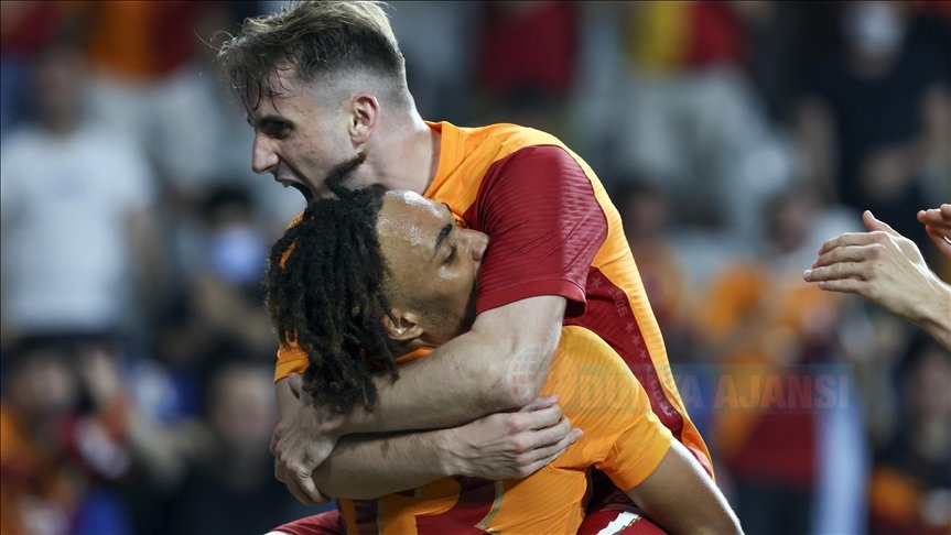 Galatasaray, UEFA Avrupa Ligi'nde play-off turuna yükseldi