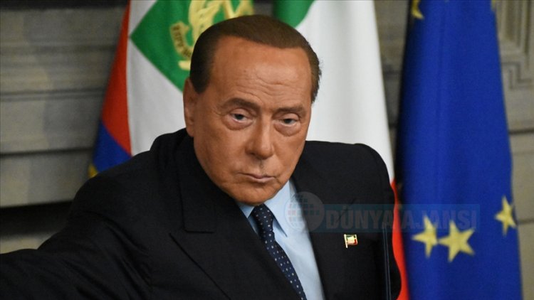 86 yaşındaki Berlusconi, İtalya Cumhurbaşkanlığı adaylığından çekildi