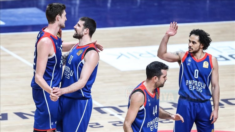 Basketbol Türkiye Kupası'nın şampiyonu Anadolu Efes