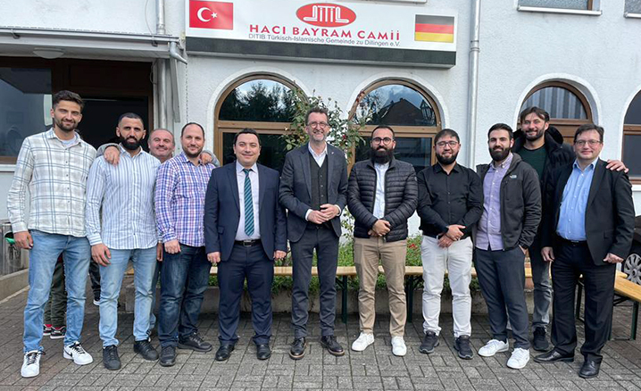 Alman İçişleri Bakanı Hacı Bayram Camii’ni ziyaret etti
