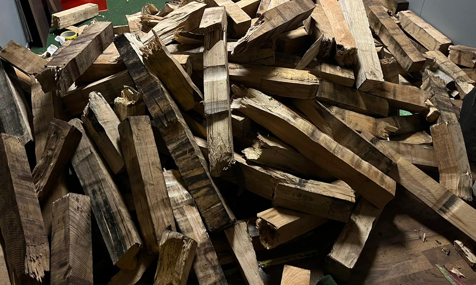 Almanya’da odun fiyatları altın değerinde, halk palet ve kasa topluyor