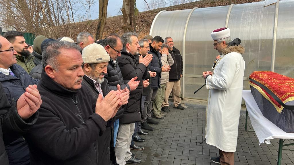Dortmund-Mengede DİTİB Camii kurucularından Muharrem Soyhun son yolculuğuna uğurlandı